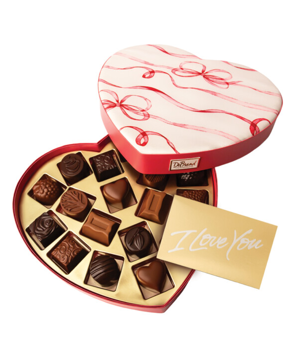 2026 Heart Box w ILY Mk